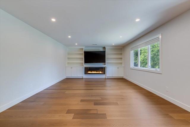 1210 Larnel Place, Los Altos CA: https://media.crmls.org/mediaz/a81c84ab-daca-47b0-8059-b40d72c62262.jpg