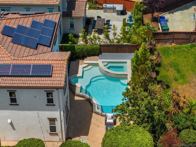 1008 Brightwood Drive., San Marcos CA: https://media.crmls.org/mediaz/a81d4cec-c5d1-464e-b6b8-78c2477ca40b.jpg