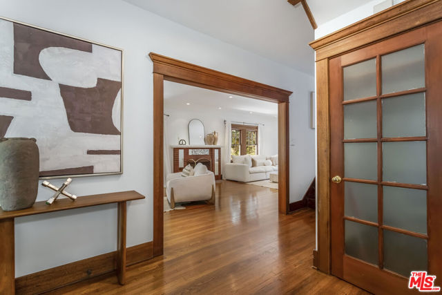 1622 N Orange Grove Avenue, Los Angeles CA: https://media.crmls.org/mediaz/a81db8c0-38e8-4714-b039-b5aa822b1def.jpg