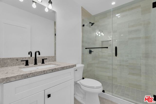 4308 Victoria Park Drive, Los Angeles CA: https://media.crmls.org/mediaz/a81e3be3-b4a7-48fe-8244-18c922bee0af.jpg