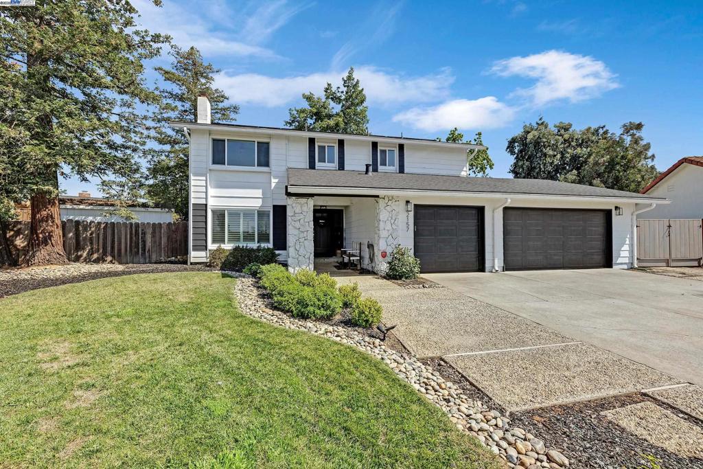 2157 Farmington Pl