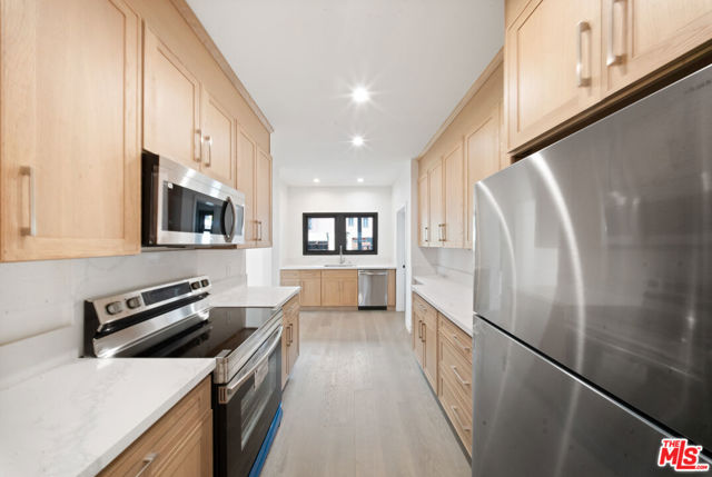 1005 Genesse, West Hollywood CA: https://media.crmls.org/mediaz/a82105dc-d708-4d7f-9905-46dca5eef6af.jpg