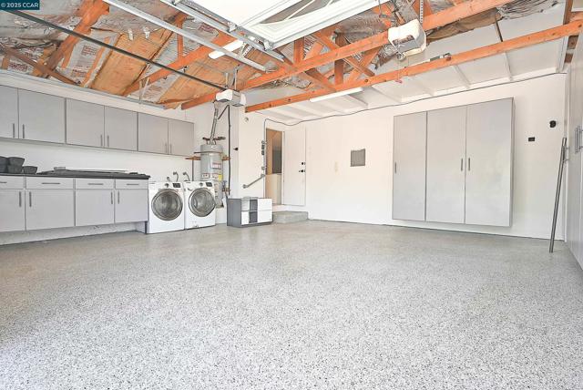 530 Hazel Street, Livermore CA: https://media.crmls.org/mediaz/a8210c0d-73f9-4a4d-bbb6-f0869eeb2363.jpg