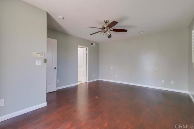 2167 Grand Avenue, San Diego CA: https://media.crmls.org/mediaz/a8228090-011a-46e3-8321-0d3d838b774d.jpg