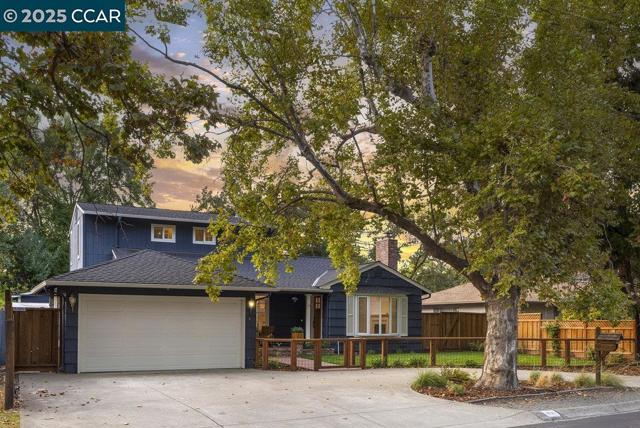 1806 Newell Ave, Walnut Creek CA: https://media.crmls.org/mediaz/a82332f9-f929-45e3-aaf0-2154aa5e30d0.jpg