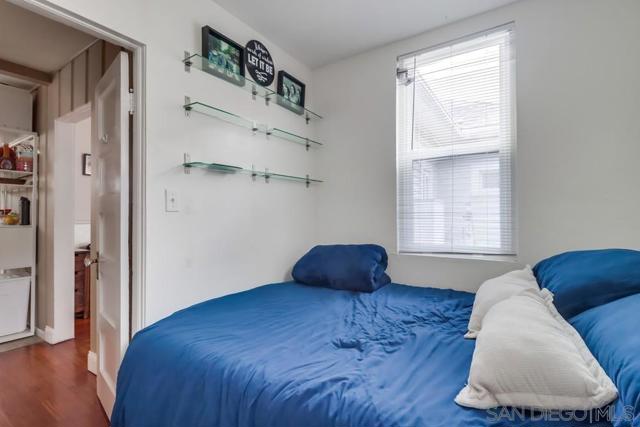 1834 Polk, San Diego CA: https://media.crmls.org/mediaz/a82556b0-63aa-4c05-86e7-fe405339e851.jpg