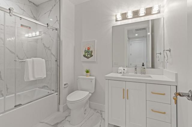 Image 5 of 29 For 4115 El Camino Real  Whole Buil