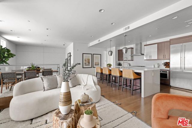 Image 4 of 41 For 12698 Sandhill Lane 1