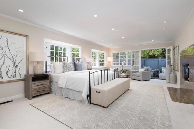 50 Roberts Way, Hillsborough CA: https://media.crmls.org/mediaz/a8270038-6f5e-462c-a84e-8fb2f01637d4.jpg