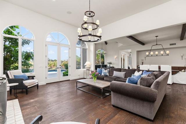 8374 St Andrews Rd, Rancho Santa Fe CA: https://media.crmls.org/mediaz/a82708b0-65c0-4ab5-b01d-2f18627a37d4.jpg