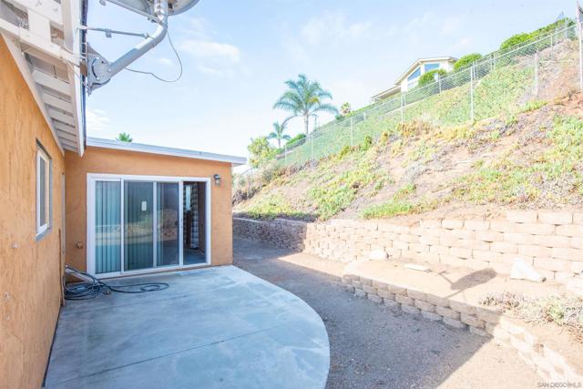 14728 Jeff Park Lane, Poway CA: https://media.crmls.org/mediaz/a8277bc8-95fb-4642-8a02-b7a689670e1c.jpg
