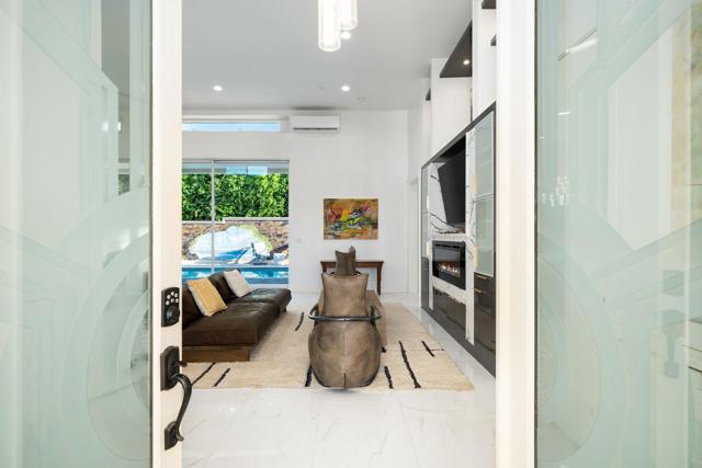 74775 Del Coronado Drive, Palm Desert CA: https://media.crmls.org/mediaz/a82796ec-a1eb-44ce-8da2-feee1d5dde8b.jpg