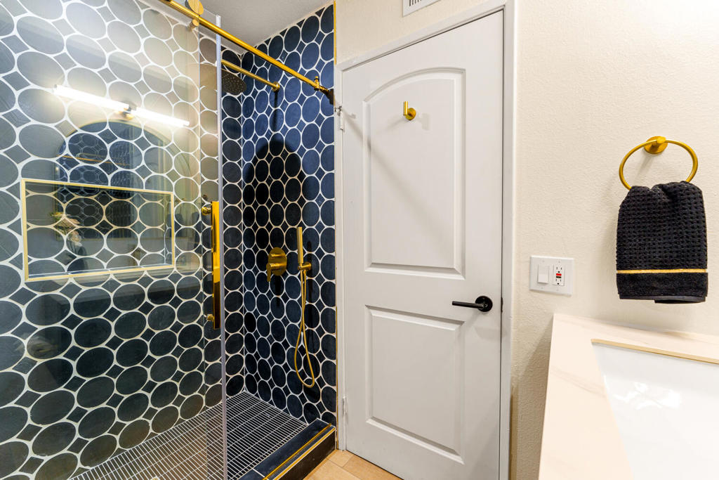 MLS #219138300DA image #22