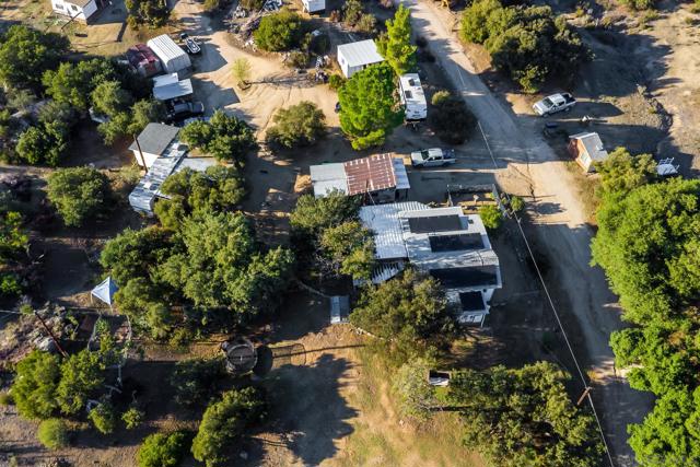 31308 Highway 94, Campo CA: https://media.crmls.org/mediaz/a829ca26-66a3-44a2-818d-064bc8eca7f4.jpg