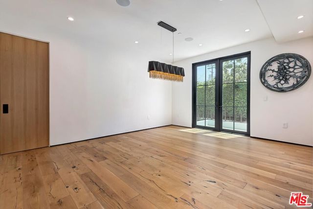 6115 W 6th Street, Los Angeles CA: https://media.crmls.org/mediaz/a82a1b8c-af58-4829-9547-2f2b38337e9d.jpg