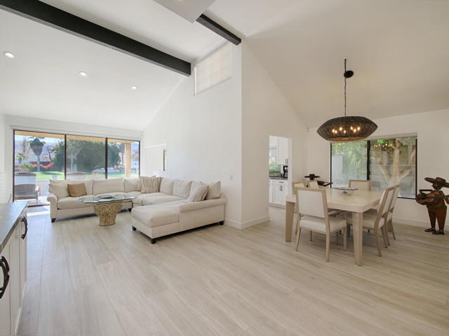 7529 Regency Drive, Palm Springs CA: https://media.crmls.org/mediaz/a82c31b1-f5bf-458b-b80d-43cdaecb6c28.jpg