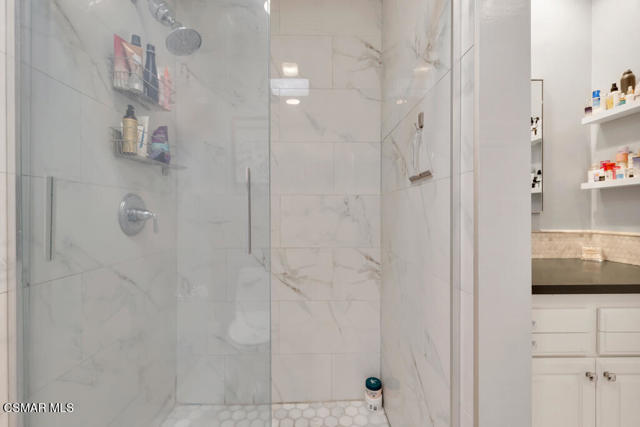 6217 Nita Avenue, Woodland Hills CA: https://media.crmls.org/mediaz/a82d2fd4-7b67-4b0f-87eb-abe809a76db2.jpg