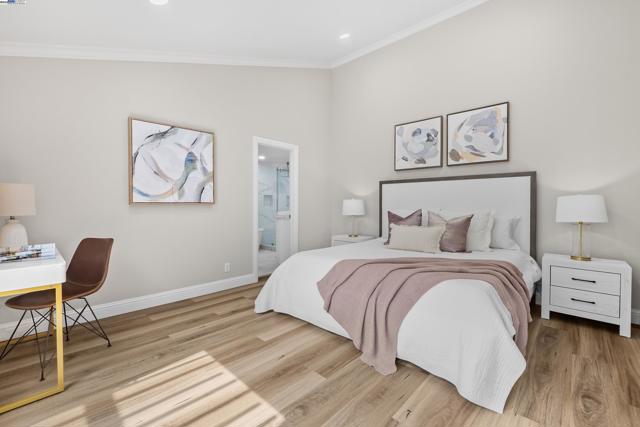 553 Saint George Rd, Danville CA: https://media.crmls.org/mediaz/a82d9deb-48b1-4a1e-a80f-fbd28b6ff3ff.jpg