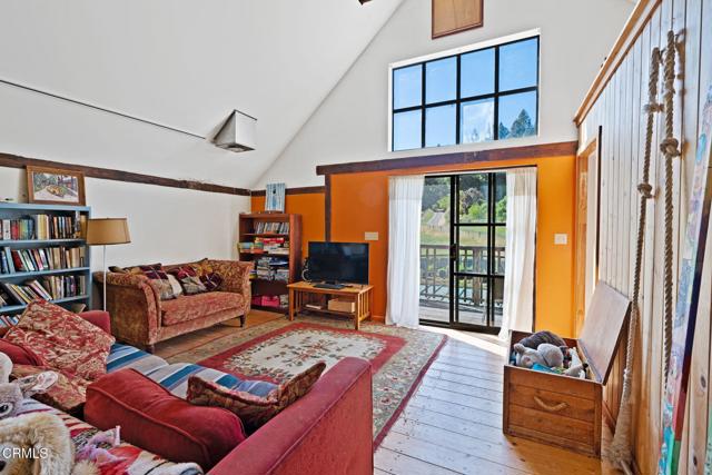 7950 Flynn Creek Road, Comptche CA: https://media.crmls.org/mediaz/a82dc081-d9f4-4040-a78c-b757b863f42c.jpg