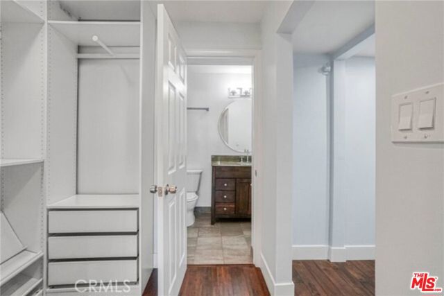 5003 Tilden Avenue, Sherman Oaks CA: https://media.crmls.org/mediaz/a8308463-921f-4c4d-ae60-d141781ef621.jpg