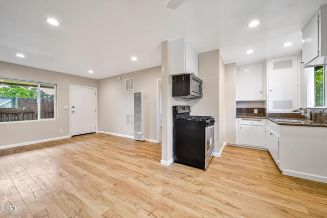 Detail Gallery Image 7 of 21 For 720 E Mountain St #11,  Pasadena,  CA 91104 - 1 Beds | 1 Baths