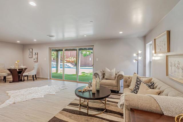 3119 Oak Knoll Drive, Redwood City CA: https://media.crmls.org/mediaz/a830ca50-b3d4-4ed7-81c4-bfa57060f166.jpg