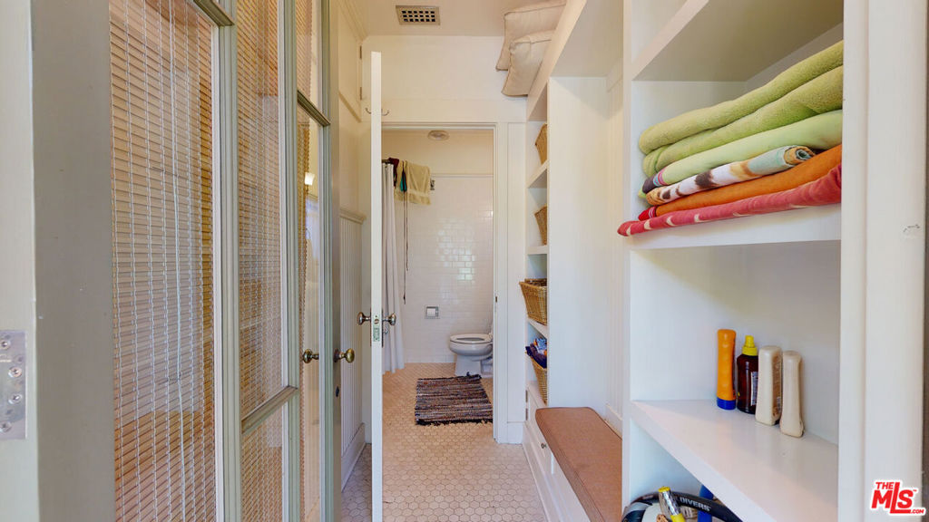 MLS #25596063 image #50