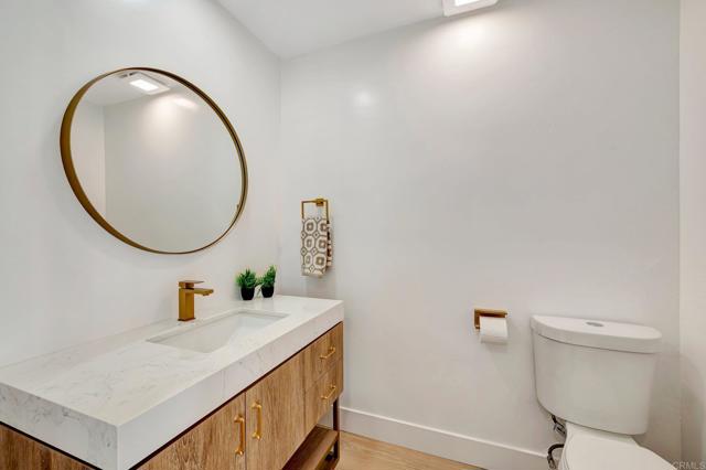 Detail Gallery Image 15 of 46 For 6745 Mewall Dr, San Diego,  CA 92119 - 4 Beds | 3/1 Baths