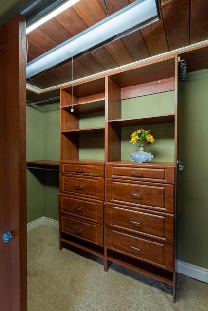 79547958 Lovers Lane, Hollister CA: https://media.crmls.org/mediaz/a833b138-4d8d-4e3d-b4a4-f24669fc8a72.jpg