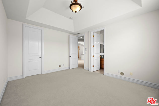 1756 Ruhland Avenue, Manhattan Beach CA: https://media.crmls.org/mediaz/a8344e0e-5abf-48e5-a3d1-3797825afd9b.jpg