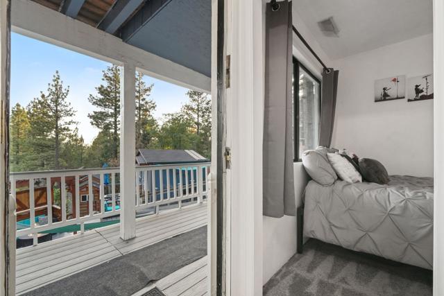 574 Lucerne Drive Drive, Big Bear CA: https://media.crmls.org/mediaz/a835de73-52ec-48e3-8ca0-b469f742c644.jpg