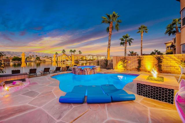 43173 Bacino Court, Indio CA: https://media.crmls.org/mediaz/a83623a3-7586-4fc1-b015-fd88a3b107fa.jpg