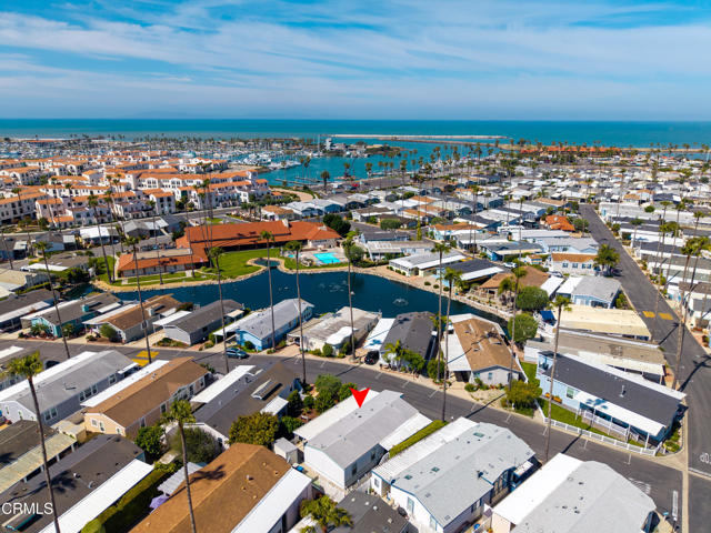 Image 31 of 41 For 1215 Anchors Way Drive 68