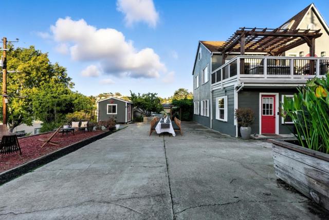 35 Mono Street, Brisbane CA: https://media.crmls.org/mediaz/a836cdaf-b5a4-4fac-ba9f-d1499befd3cb.jpg