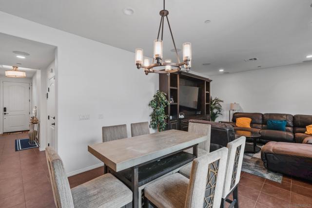5031 Ballast Lane, San Diego CA: https://media.crmls.org/mediaz/a8373c1e-d101-47a1-9d08-8c82bb3b6d11.jpg