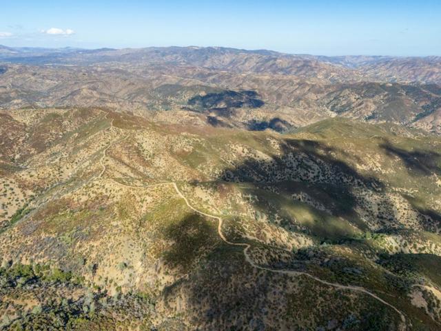 0 non-situs, Morgan Hill CA: https://media.crmls.org/mediaz/a8384234-15d7-47c5-98a3-a4125dd20620.jpg