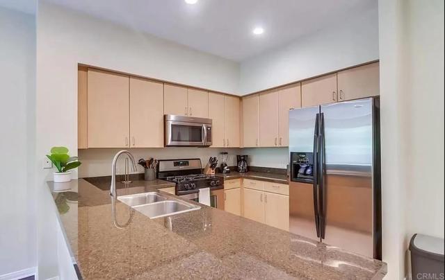 Detail Gallery Image 4 of 15 For 445 Island Ave #309,  San Diego,  CA 92101 - 1 Beds | 1 Baths