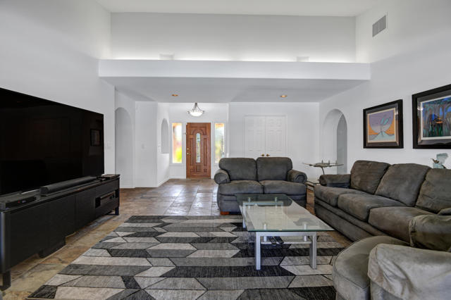 Image 10 of 44 For 71138 Patricia Park Place