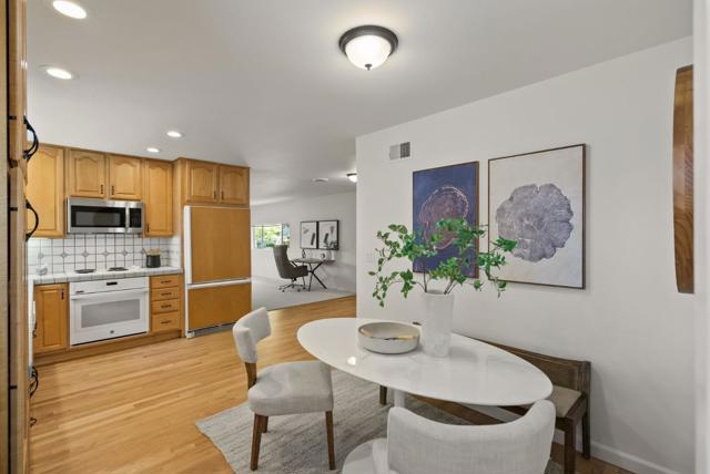 Image 14 of 54 For 1175 Ravenscourt Avenue