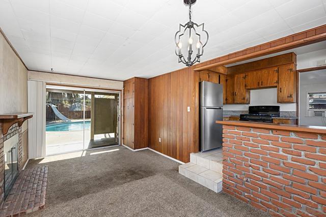 8605 Washington Ave, La Mesa, California 91942, 3 Bedrooms Bedrooms, ,2 BathroomsBathrooms,Single Family Residence,For Sale,Washington Ave,250000928SD