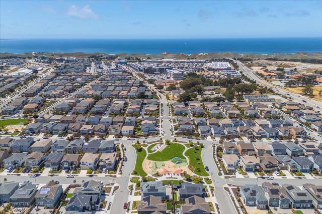 2727 Sea Glass Avenue, Marina CA: https://media.crmls.org/mediaz/a83cdeae-ae85-4272-8e18-e3ecb8520192.jpg