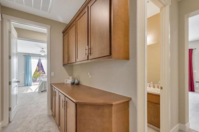 1575 Sunflower Drive, Hollister CA: https://media.crmls.org/mediaz/a83d69a0-0a84-4399-b535-0ca29f0a9818.jpg