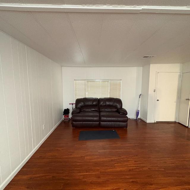 418 Pinefield, San Jose CA: https://media.crmls.org/mediaz/a83d9a3e-bacf-4c38-9aa4-effd7db84fd6.jpg