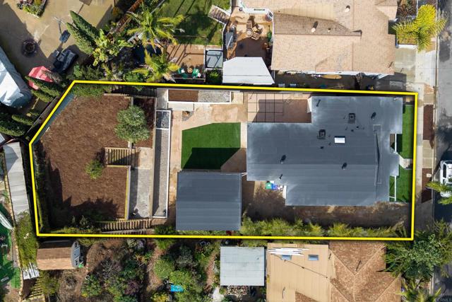 Detail Gallery Image 50 of 75 For 3840 Tomahawk Ln, San Diego,  CA 92117 - 5 Beds | 2 Baths