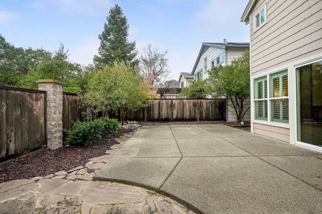 Image 25 of 34 For 415 Orchard View Ave