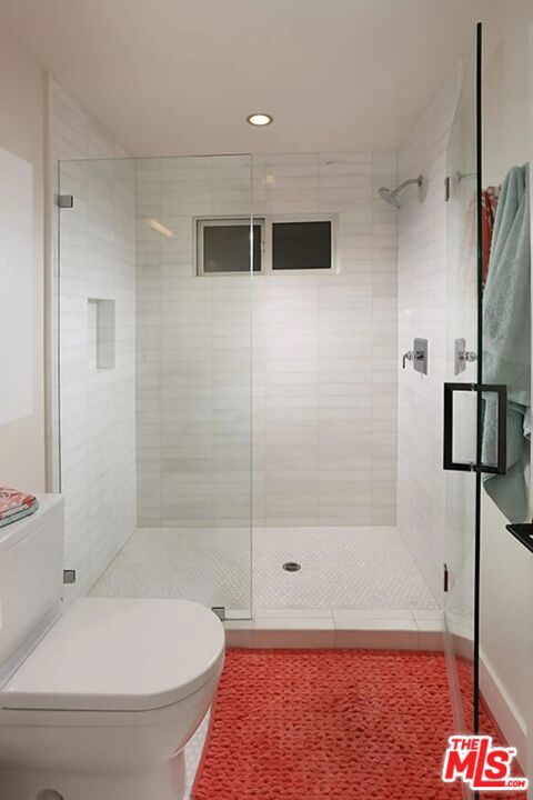 4838 Coldwater Canyon Avenue, Sherman Oaks CA: https://media.crmls.org/mediaz/a83fdbfc-04a8-4652-9da5-0ec98bdfb825.jpg
