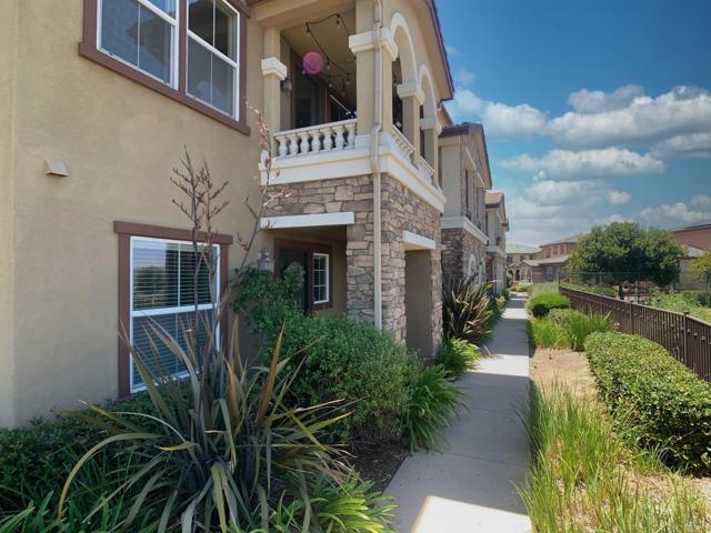 1710 Montilla, Santee CA: https://media.crmls.org/mediaz/a840149c-43af-4033-abe7-3e255ecf623e.jpg