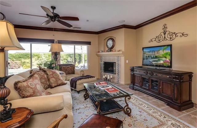 988 Alta, Palm Springs CA: https://media.crmls.org/mediaz/a8409f43-3d2d-49f1-8252-1db54626aef7.jpg