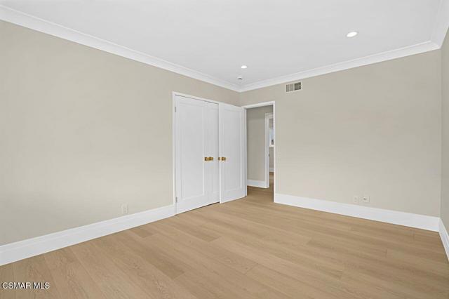 22_11946771_184500_184500-EM-122