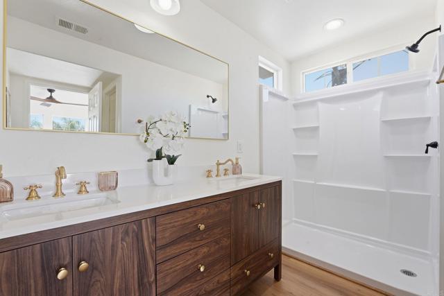 1762 Koester Street, Chula Vista CA: https://media.crmls.org/mediaz/a8411731-ac9a-491c-8d02-262efd9d9e38.jpg